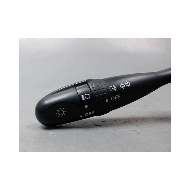COMMANDE CLIGNOTANT SUZUKI SWIFT
