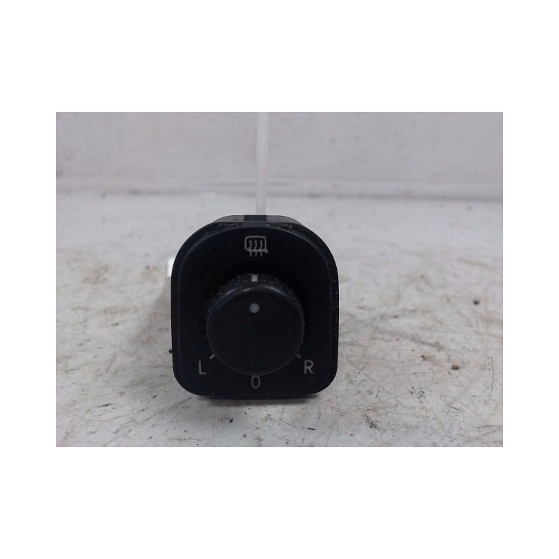 COMMANDE RETROVISSEUR EXTERIEUR ELECTRIQUE VOLKSWAGEN GOLF V PLUS 2005-