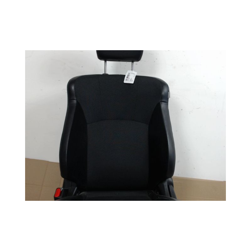 SIEGE AVANT GAUCHE MITSUBISHI OUTLANDER