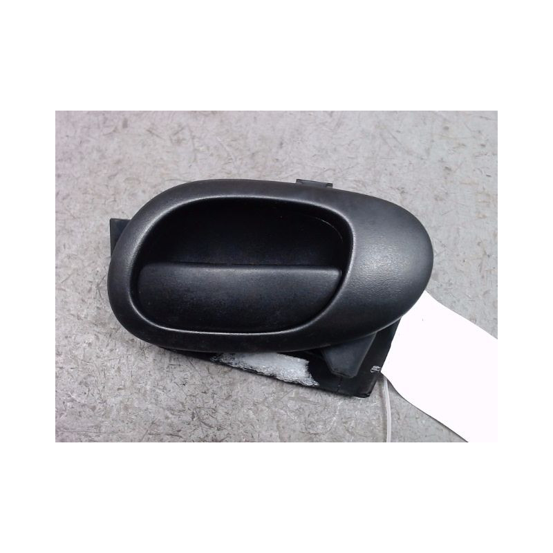 POIGNEE INTERIEURE PORTE AVANT DROIT PEUGEOT 206+ 2009-
