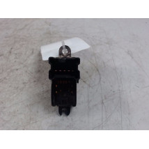 COMMANDE LEVE-GLACE PORTE ARG NISSAN JUKE