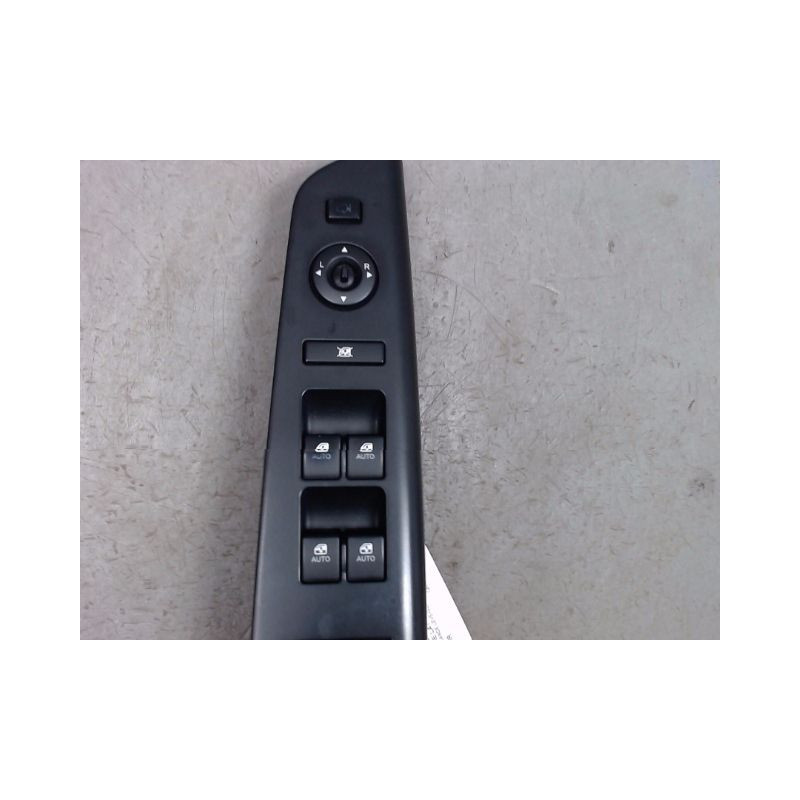 COMMANDE LEVE-GLACE PORTE AVG KIA CEE-D