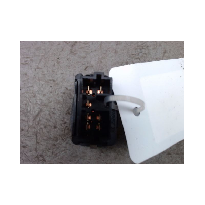 COMMANDE LEVE-GLACE PORTE AVG PEUGEOT 1007