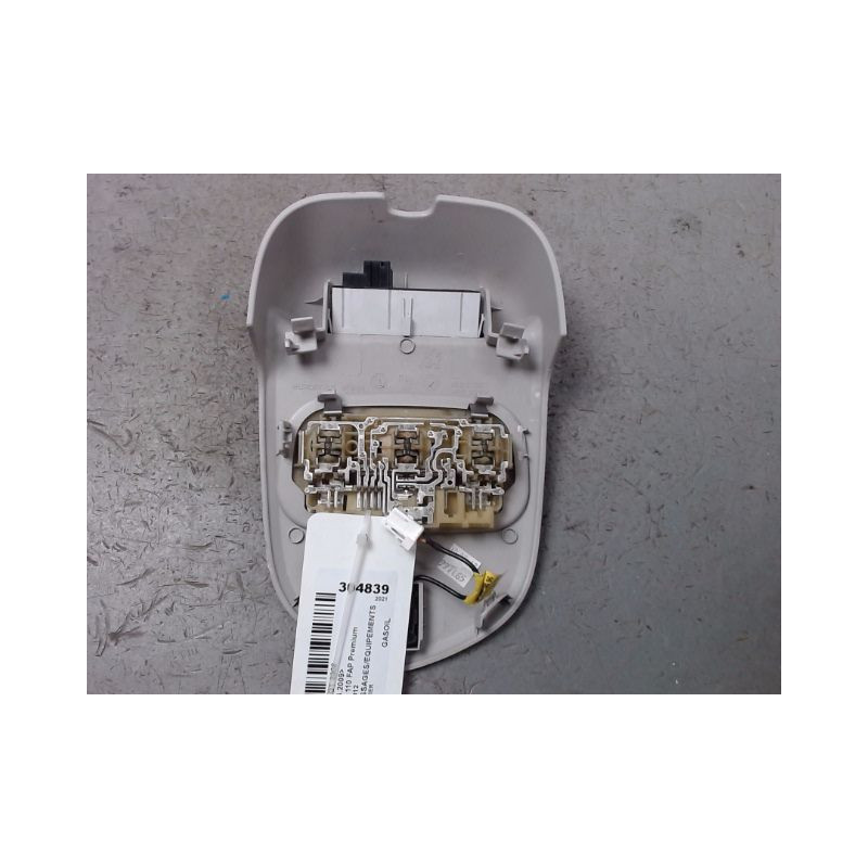 PLAFONNIER PEUGEOT 3008 2009-