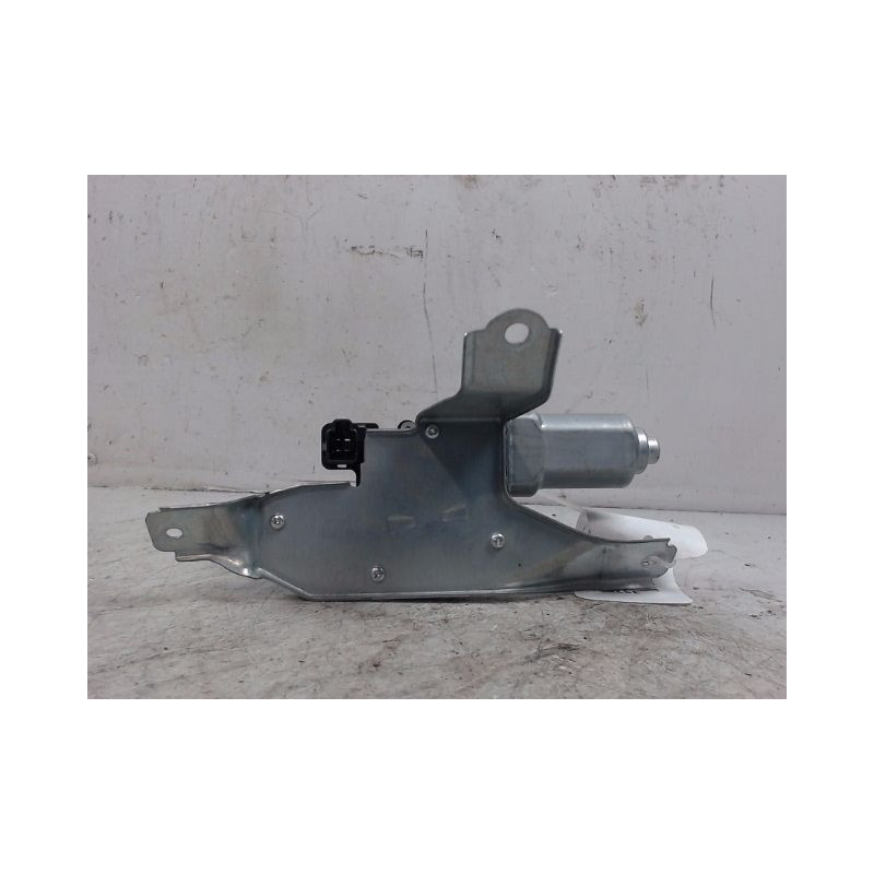 MOTEUR ESSUIE-GLACE ARRIERE MAZDA MAZDA 2