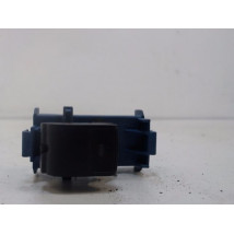 COMMANDE LEVE-GLACE PORTE AVD TOYOTA VERSO