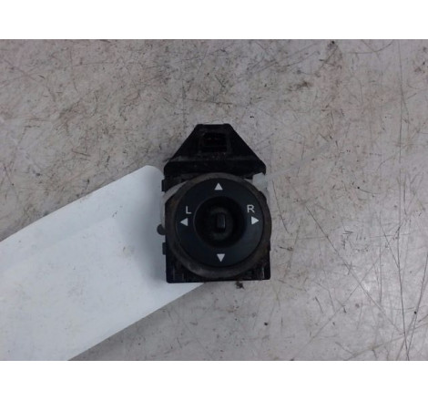 COMMANDE RETROVISSEUR EXT ELECTRIQUE