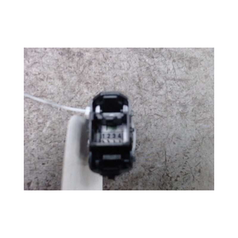 COMMANDE LEVE-GLACE PORTE ARD FORD KUGA