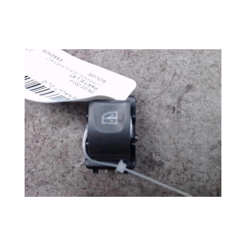 COMMANDE LEVE-GLACE PORTE AVD RENAULT CLIO