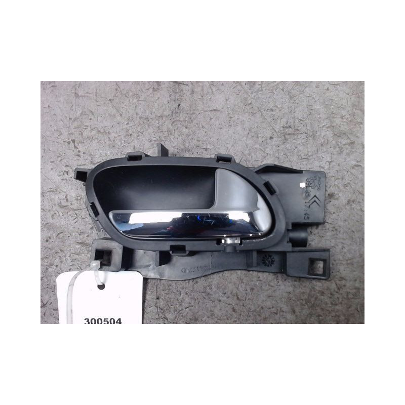 POIGNEE INTERIEURE PORTE AVANT DROIT PEUGEOT 407 COUPE