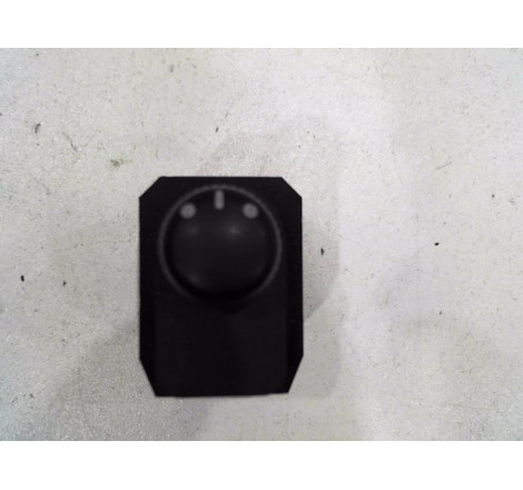 COMMANDE RETROVISSEUR EXT ELECTRIQUE