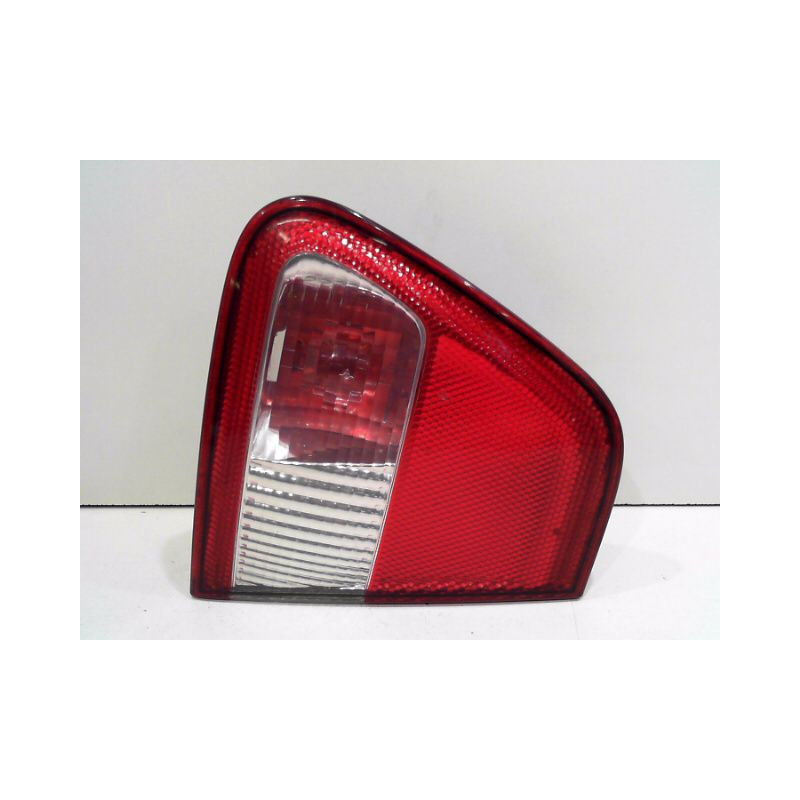 FEU ARRIERE INTERIEUR GAUCHE SEAT CORDOBA 99-2002