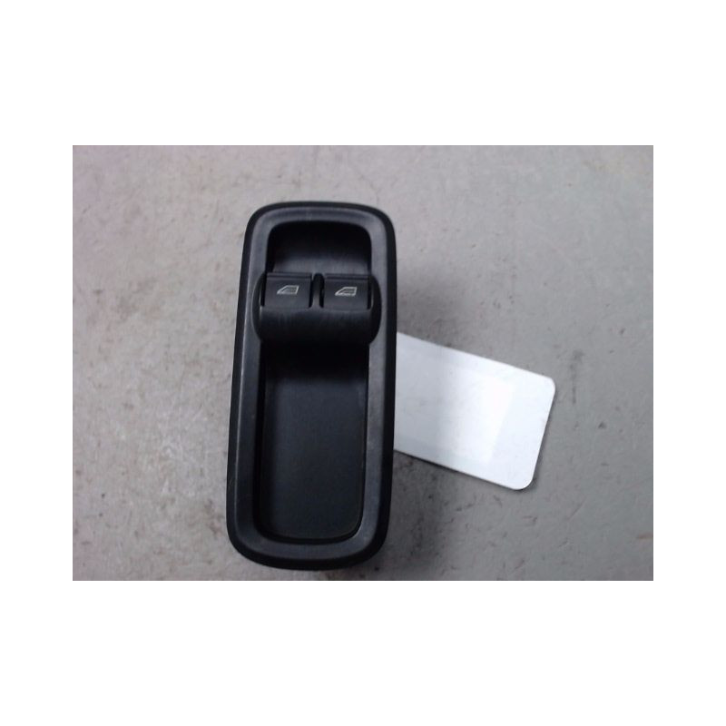 COMMANDE LEVE-GLACE PORTE AVG FORD KA+