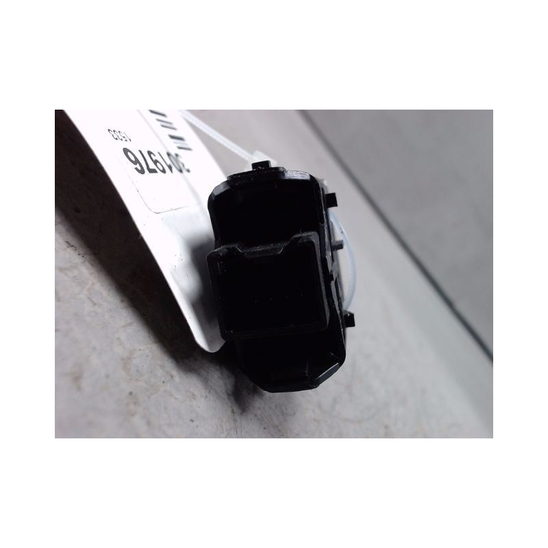 COMMANDE LEVE-GLACE PORTE ARG FORD KUGA