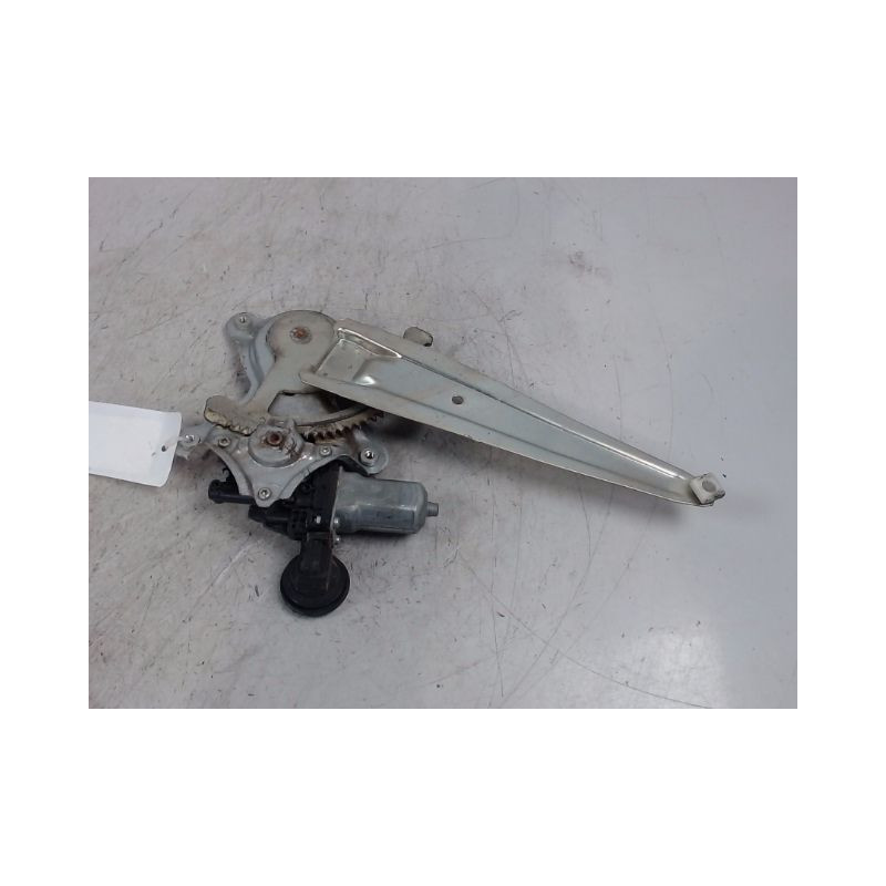 MECANISME+MOTEUR LEVE-GLACE ARRIERE GAUCHE TOYOTA RAV4 2003-
