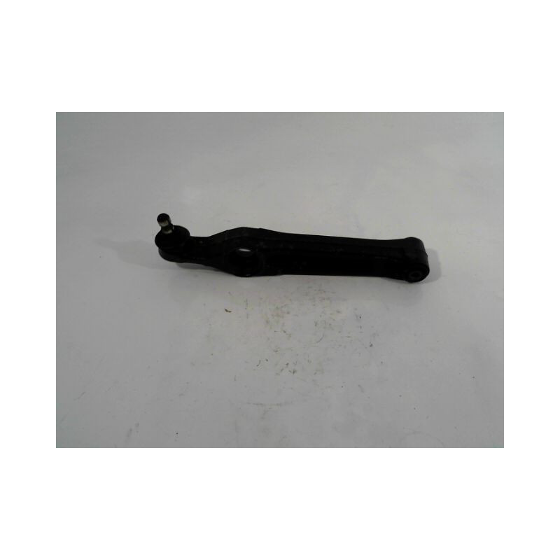 TRIANGLE INFERIEUR AVANT GAUCHE SUZUKI IGNIS 03-