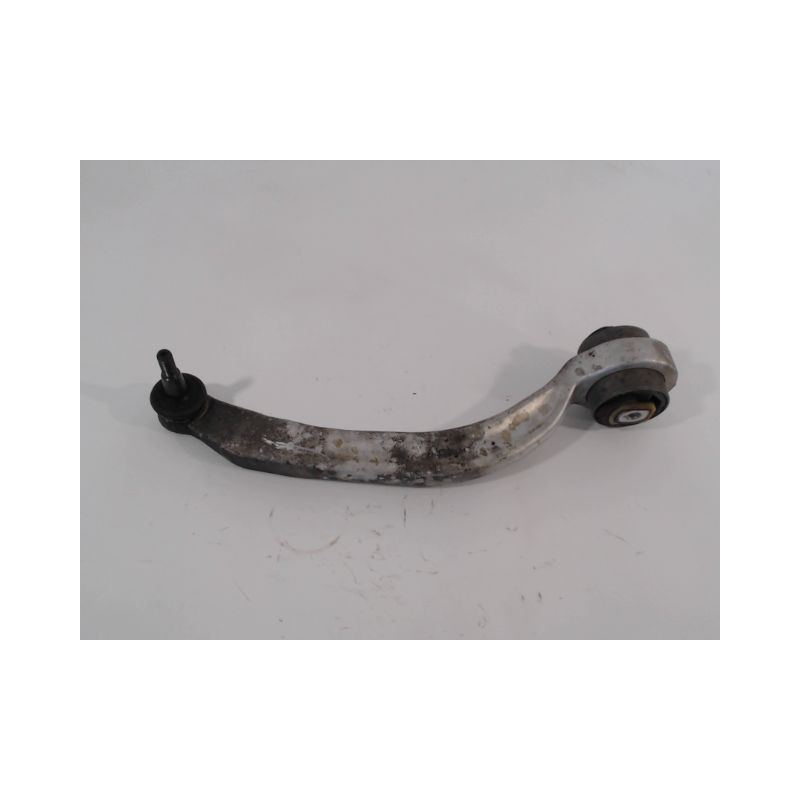 TRIANGLE INFERIEUR AVANT DROIT AUDI A6 AVANT 2001-