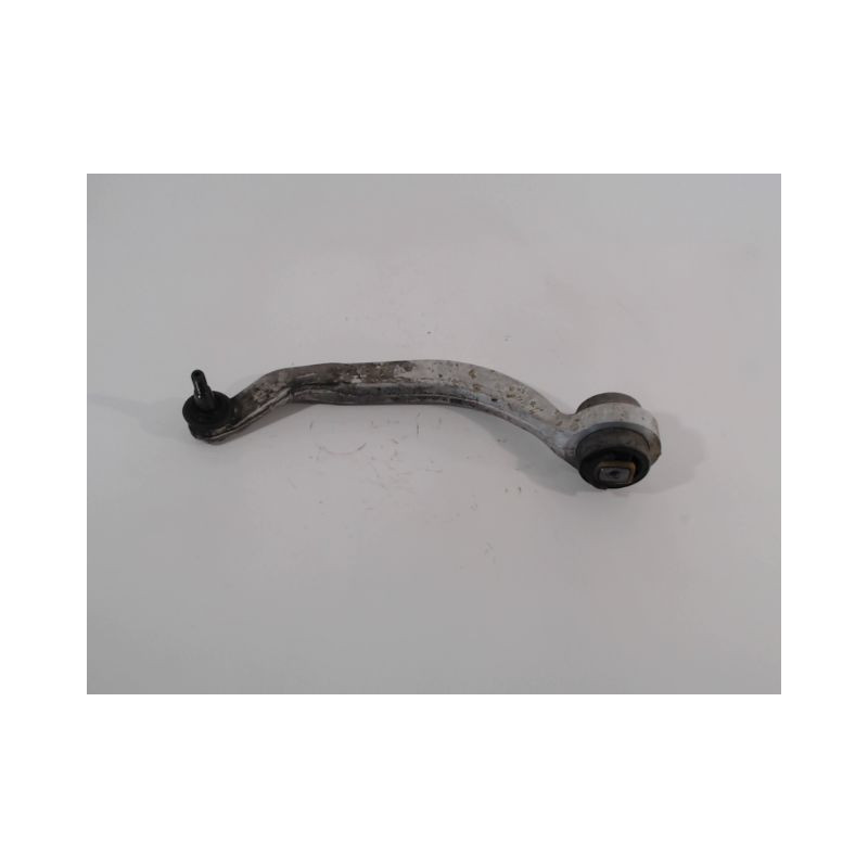 TRIANGLE INFERIEUR AVANT GAUCHE AUDI A6 AVANT 2001-
