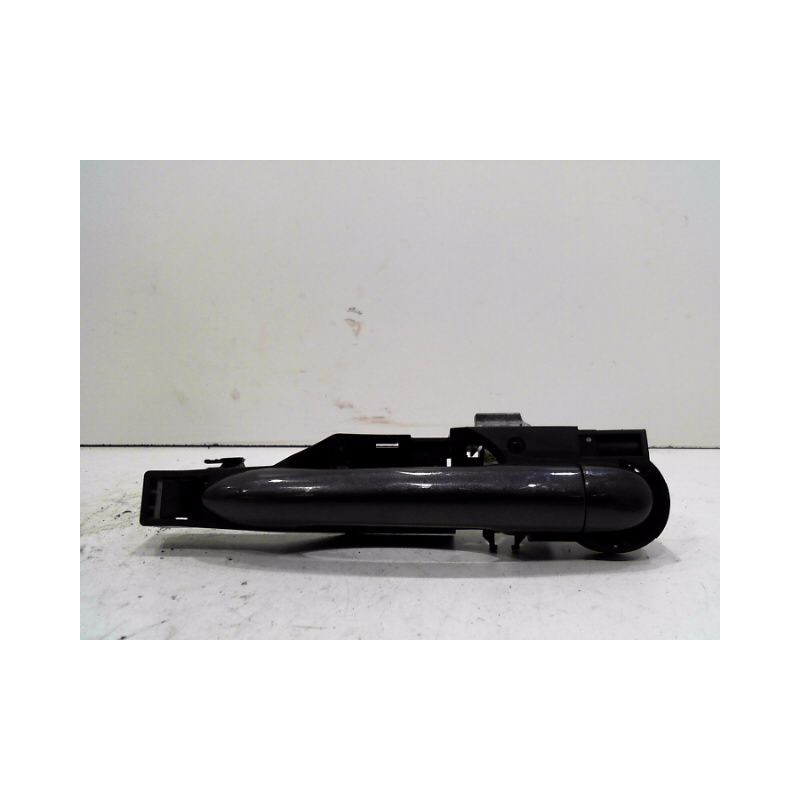POIGNEE EXTERIEURE PORTE AVANT DROIT RENAULT LAGUNA