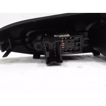 COMMANDE LEVE-GLACE PORTE ARD NISSAN JUKE