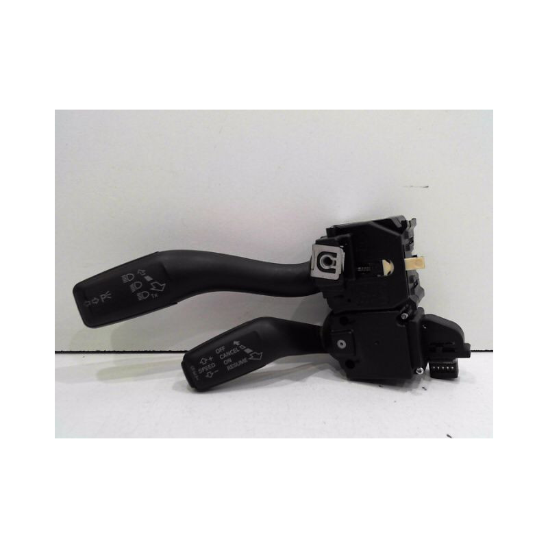COMMANDE ECLAIRAGE AUDI A3