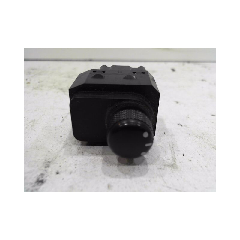 COMMANDE RETROVISSEUR EXTERIEUR ELECTRIQUE SUZUKI SWIFT