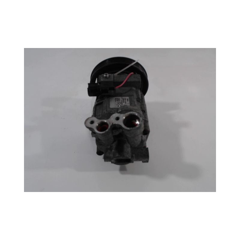 COMPRESSEUR AIR CONDITIONNE NISSAN MICRA 2009-