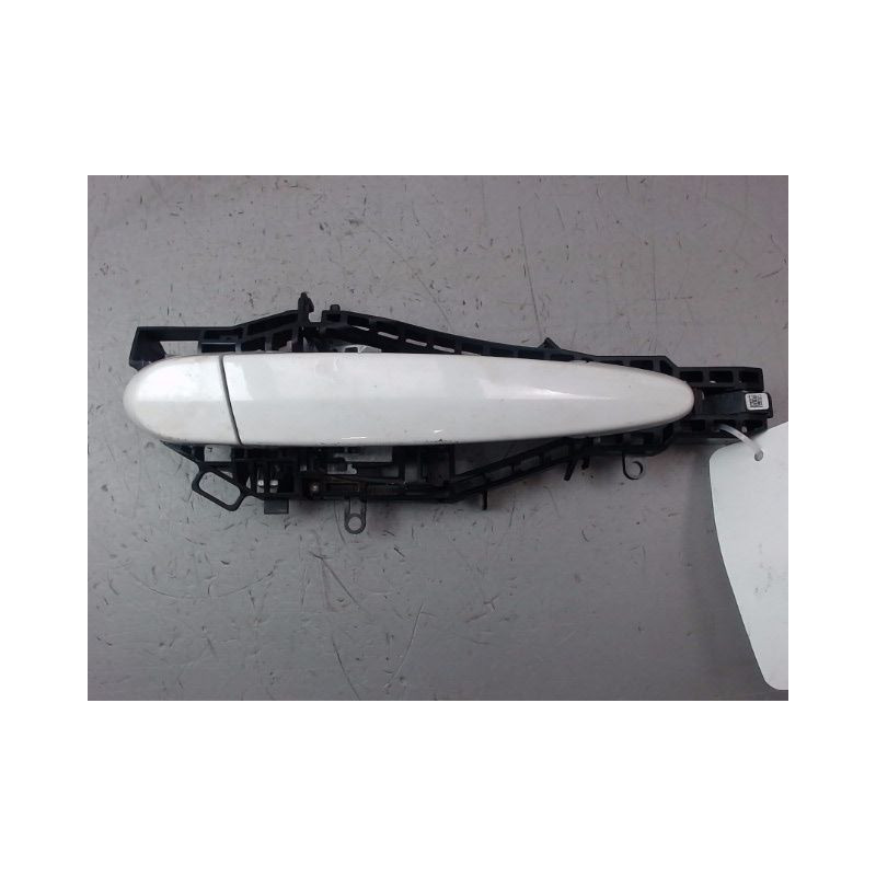 POIGNEE EXTERIEURE PORTE AVANT DROIT BMW SERIE 1 II (F20/F21) 2011-...