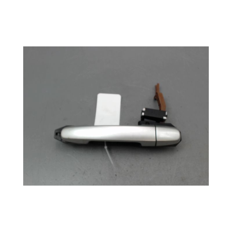 POIGNEE EXTERIEURE PORTE ARRIERE GAUCHE TOYOTA AURIS I Phase 1 2007-2010