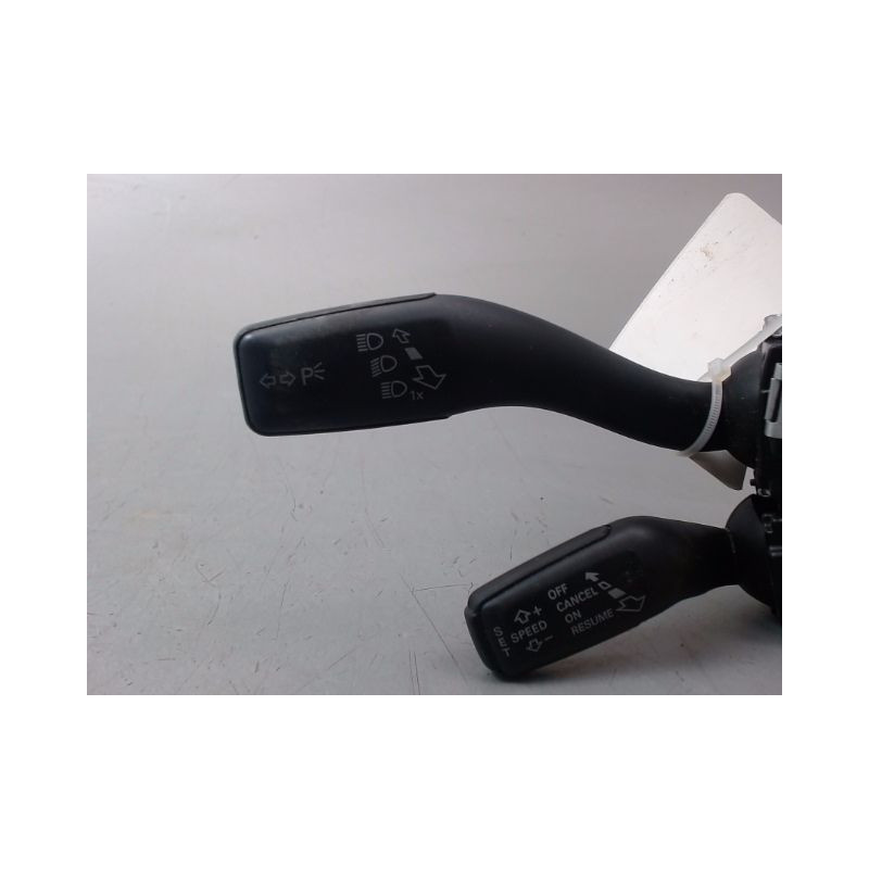 COMMANDE CLIGNOTANT AUDI A3 II Phase 1 (8P) 2003-2008