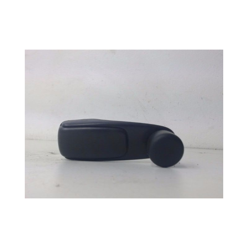 COMMANDE LEVE-GLACE PORTE ARG PEUGEOT 208