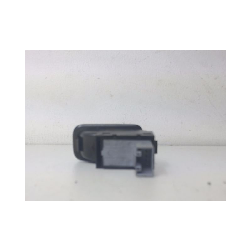 COMMANDE LEVE-GLACE PORTE ARG VOLKSWAGEN POLO