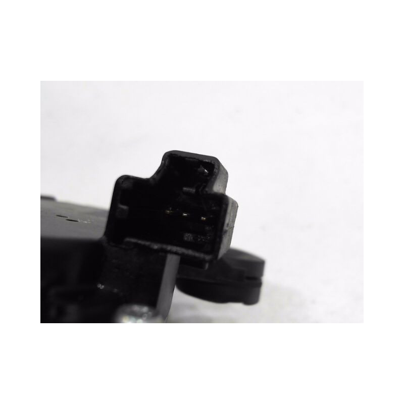 MOTEUR ESSUIE-GLACE ARRIERE FORD FIESTA