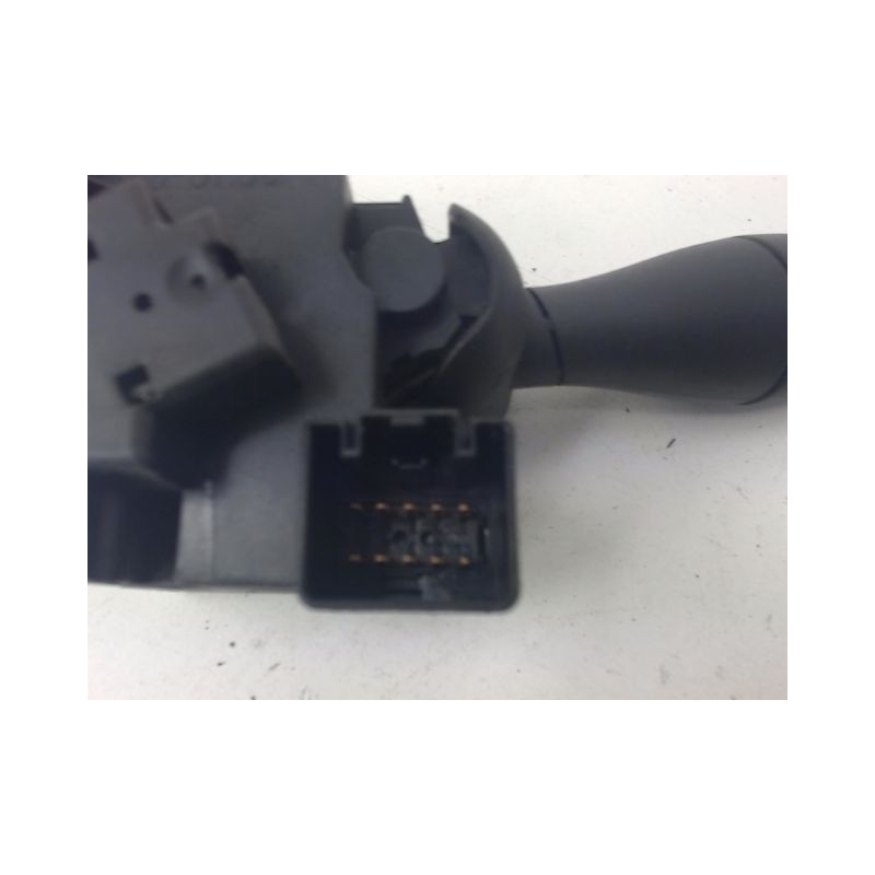 COMMANDE CLIGNOTANT FORD FIESTA
