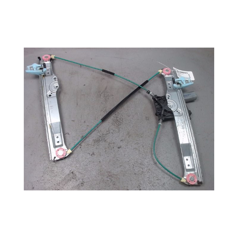 MECANISME+MOTEUR LEVE-GLACE AVANT DROIT OPEL CORSA 2010-