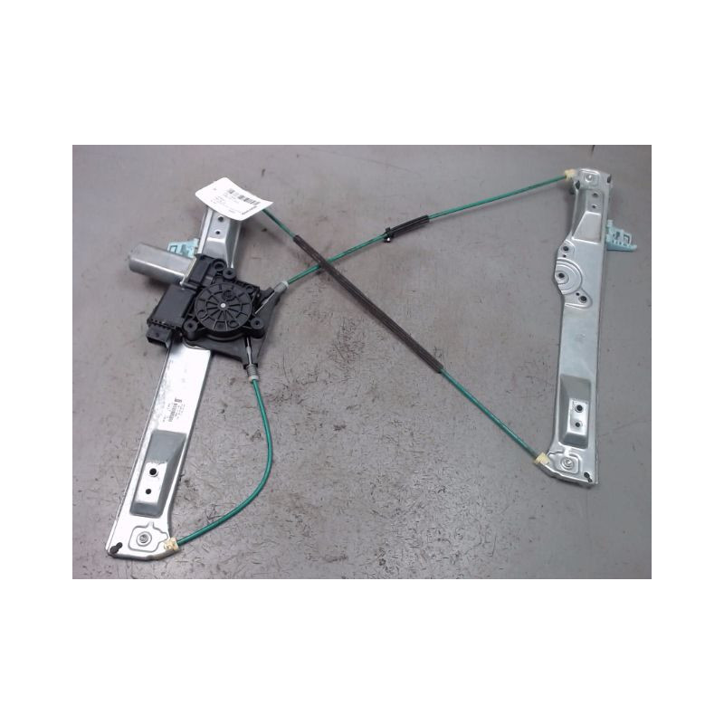 MECANISME+MOTEUR LEVE-GLACE AVANT DROIT OPEL CORSA 2010-