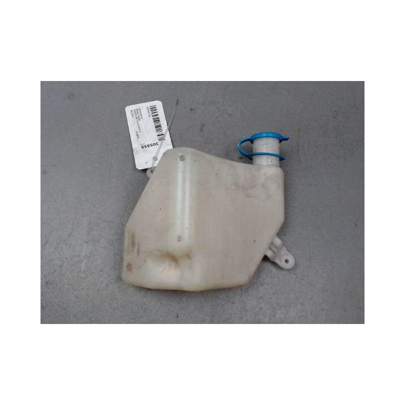 RESERVOIR LAVE-GLACE AVANT AIXAM S9