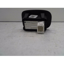 COMMANDE LEVE-GLACE PORTE ARD PEUGEOT 208