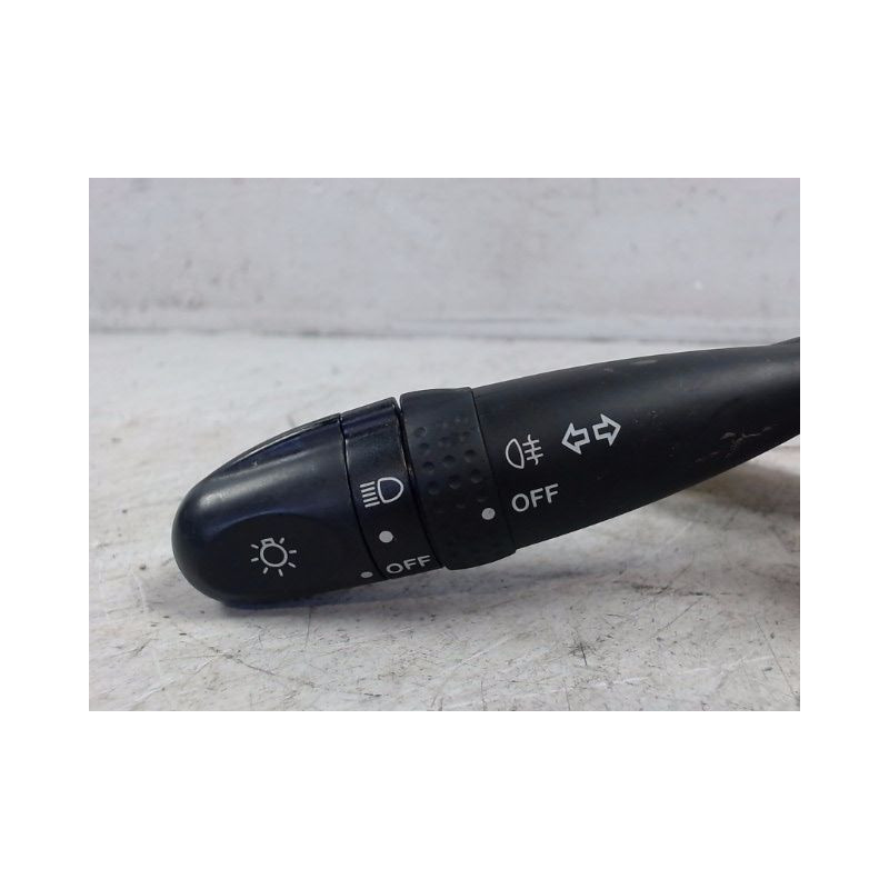 COMMANDE CLIGNOTANT SUZUKI SWIFT 3P