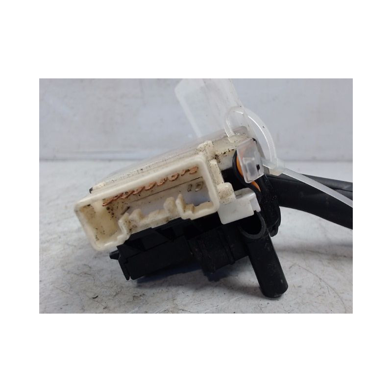 COMMANDE CLIGNOTANT SUZUKI SWIFT 3P