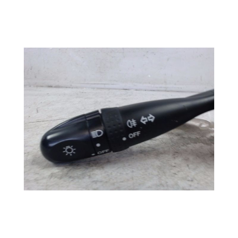 COMMANDE CLIGNOTANT SUZUKI SWIFT