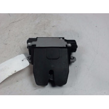 SERRURE HAYON  FORD FOCUS 04-07
