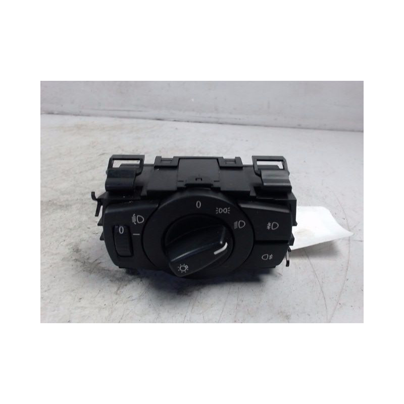 COMMANDE ECLAIRAGE BMW SERIE 1