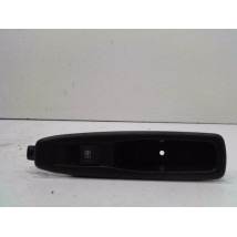 COMMANDE LEVE-GLACE PORTE ARD RENAULT CLIO