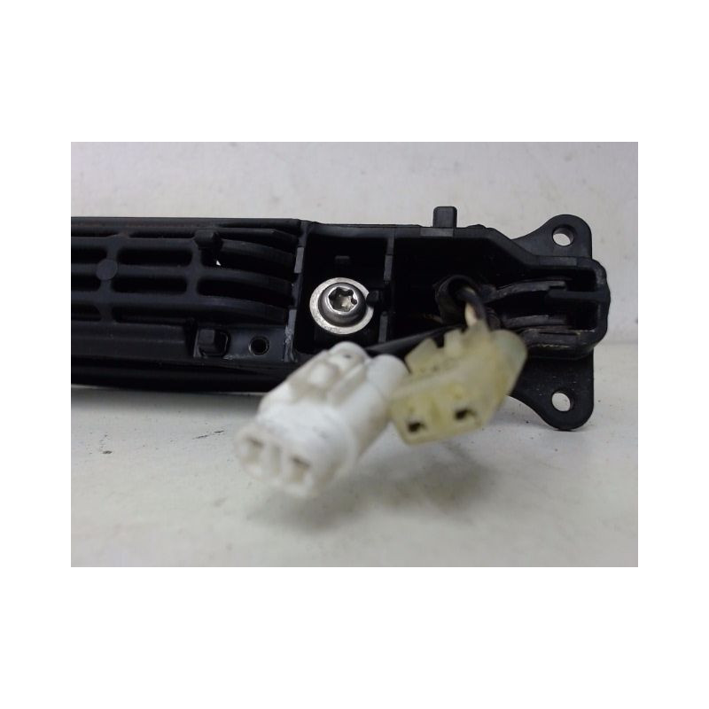 POIGNEE EXTERIEURE PORTE AVANT GAUCHE SUZUKI SWIFT