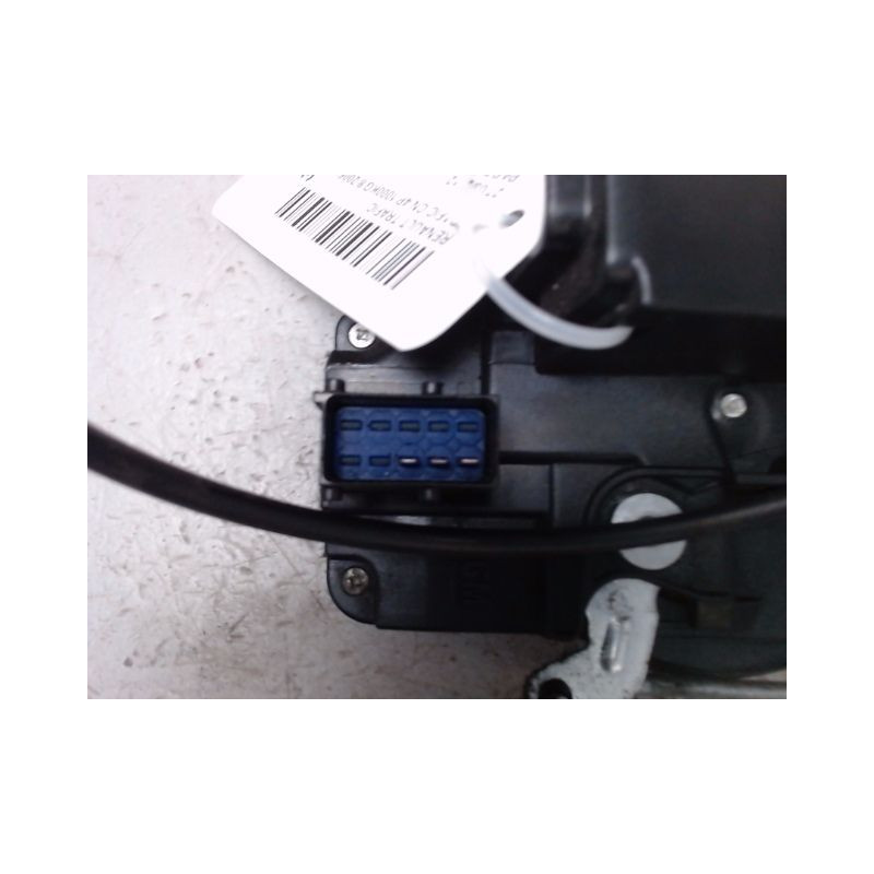 SYSTEME CONDAMNATION AVANT DROIT RENAULT TRAFIC CN 1000KG 8.2006-