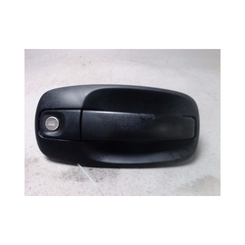 POIGNEE EXTERIEURE PORTE AVANT GAUCHE RENAULT TRAFIC CN 1000KG 8.2006-