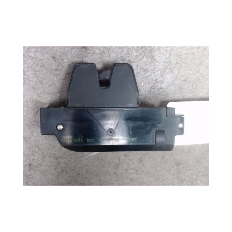 SERRURE COFFRE ARRIERE PEUGEOT 607 99-2004