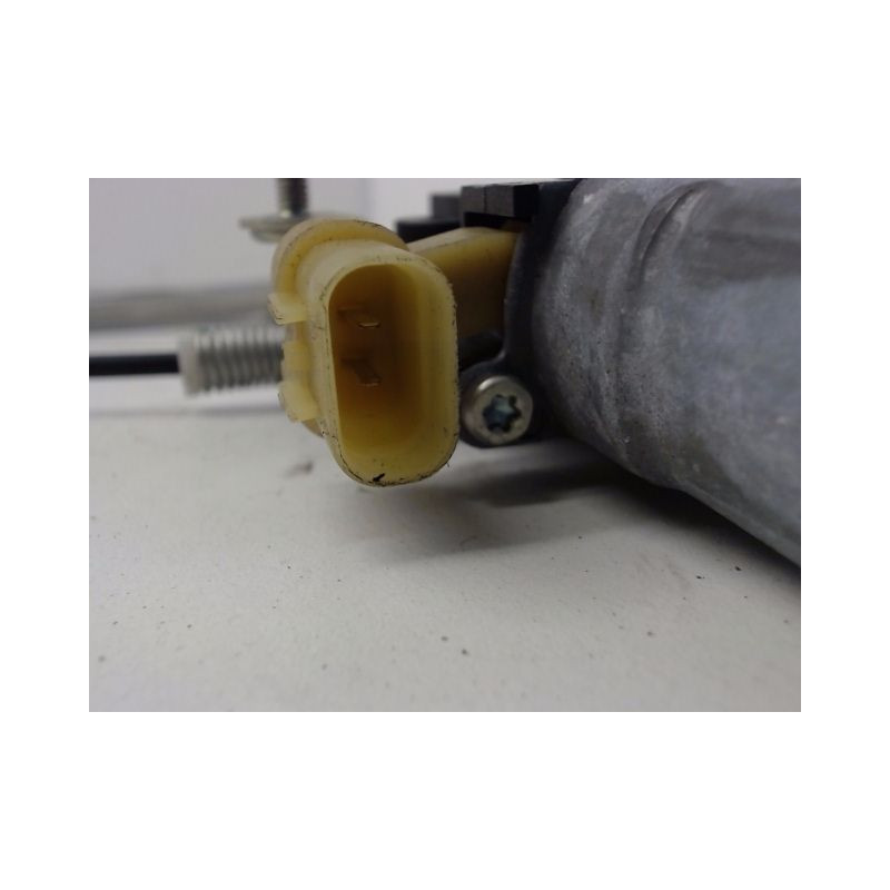 MECANISME+MOTEUR LEVE-GLACE AVANT DROIT HYUNDAI I10