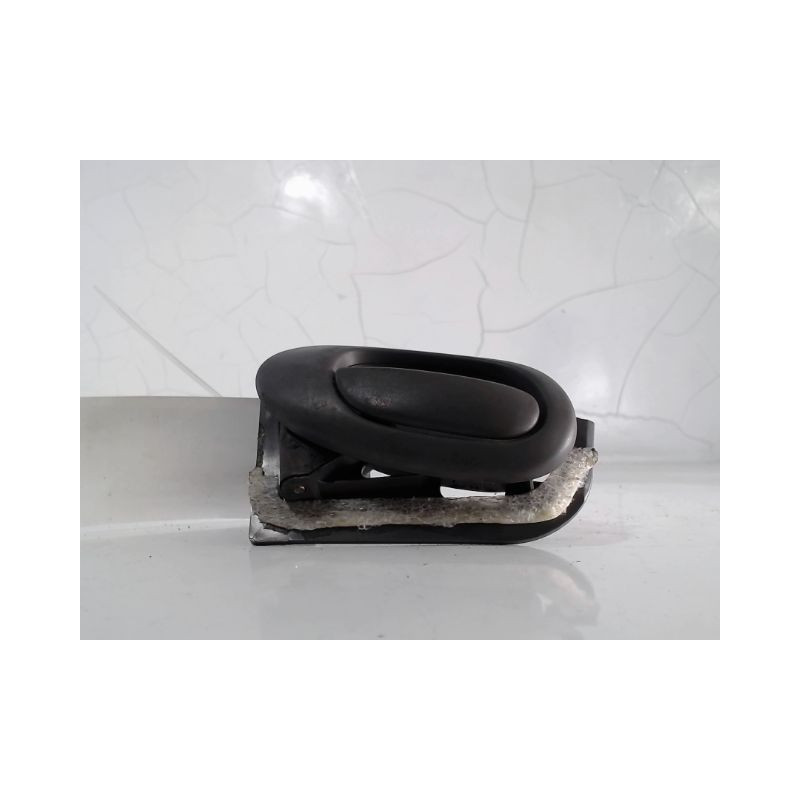 POIGNEE INTERIEURE PORTE AVANT GAUCHE PEUGEOT 206 5P